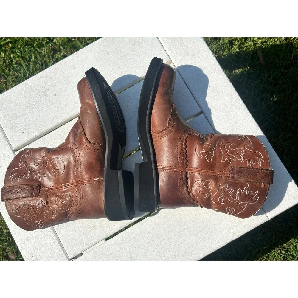 Ariat fatbaby original
